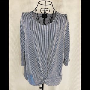 W5 brand ~ Seersucker shirt ~ size L